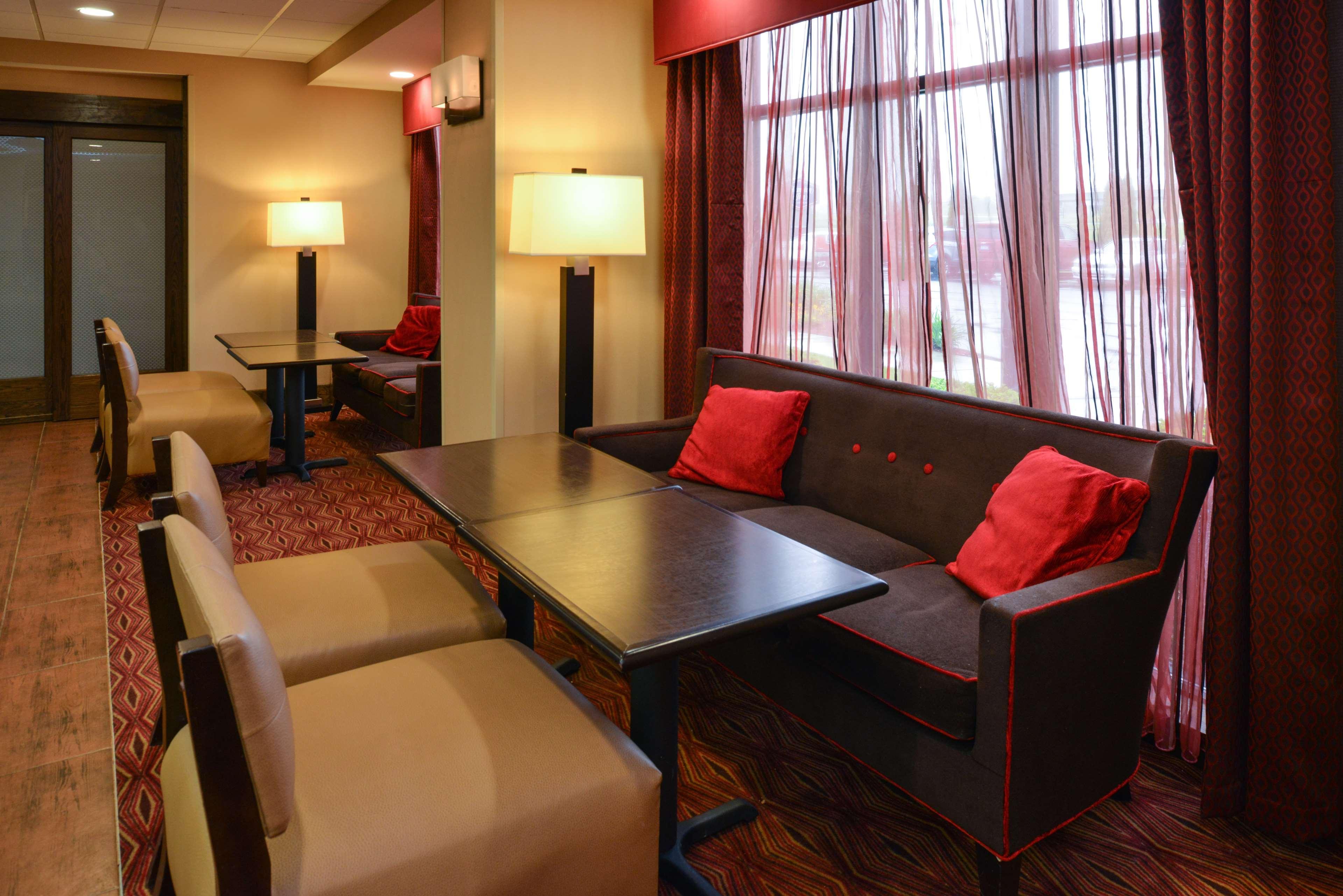 Hampton Inn Milford Exterior foto